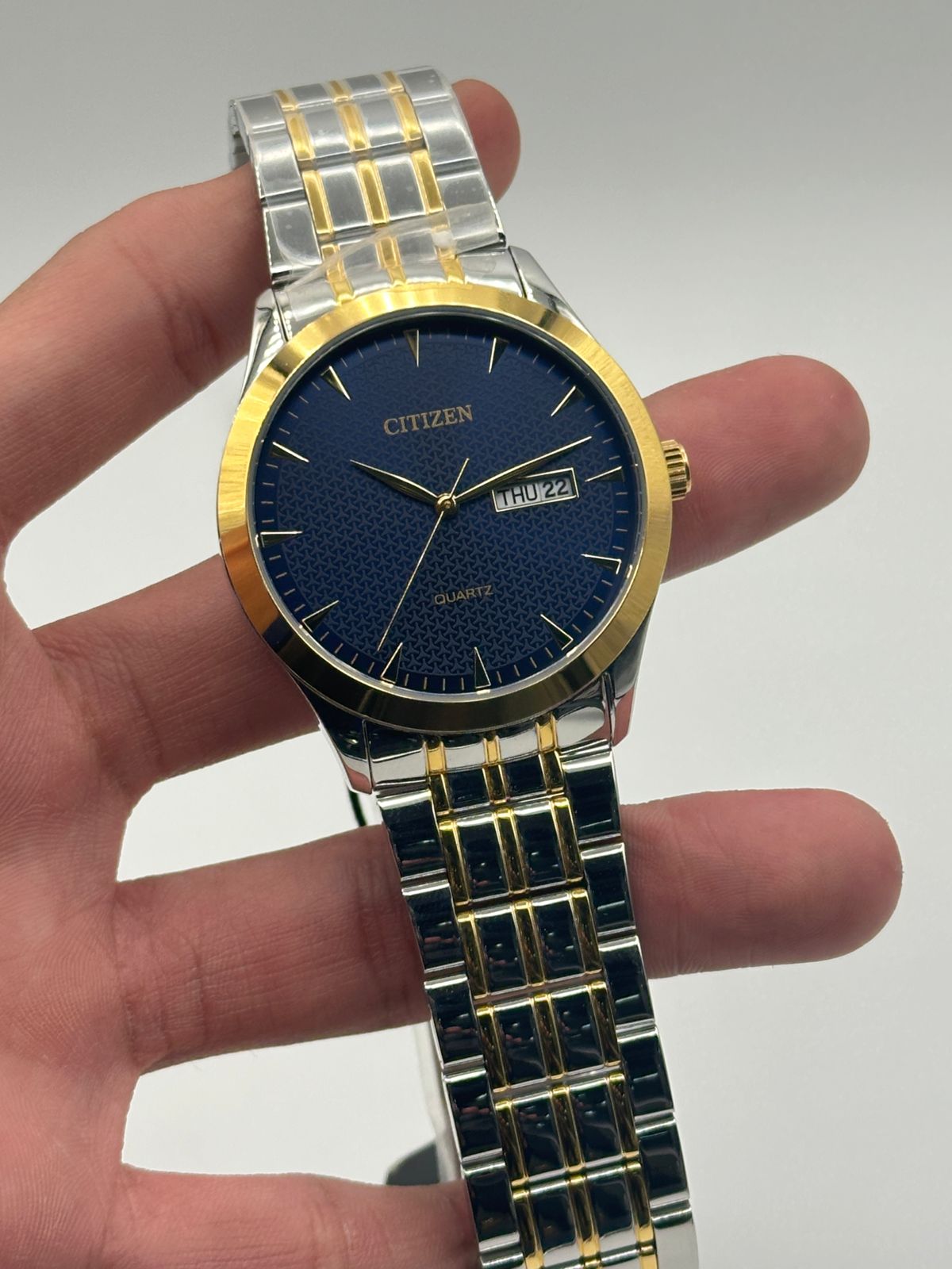 Citizen Deep Navy WristVault