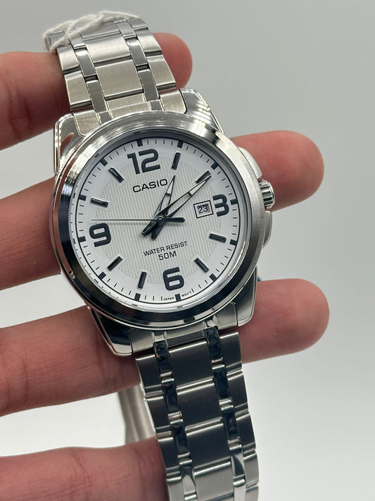 Casio MTP-1314D-7AVDF WristVault