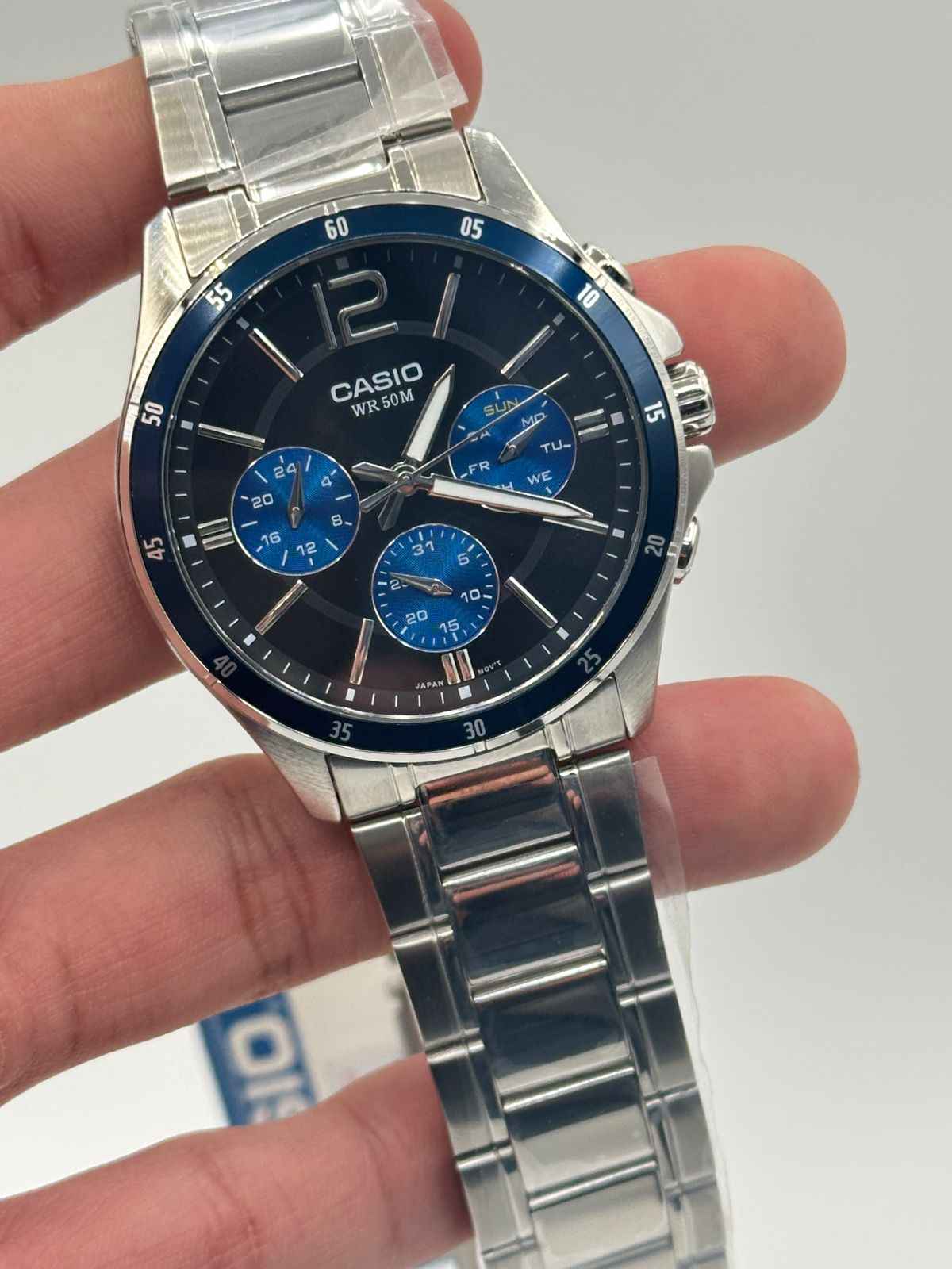 Casio MTP-1375D-3AVDF WristVault